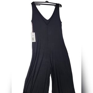Elegant Black Sleeveless Jumpsuit Small